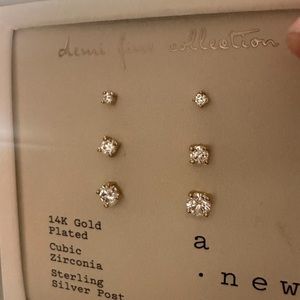14K gold plated stud earrings